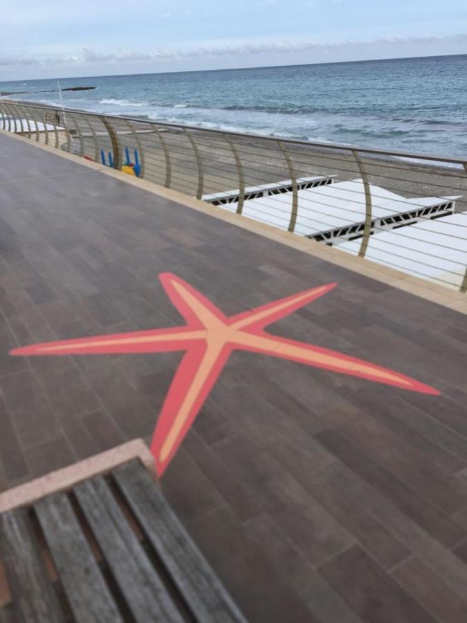 Appartamento Stella Marina In Pieno Centro Di Pietra Ligure Sulla Passeggiata E A Un Passo Dal Mare Buitenkant foto